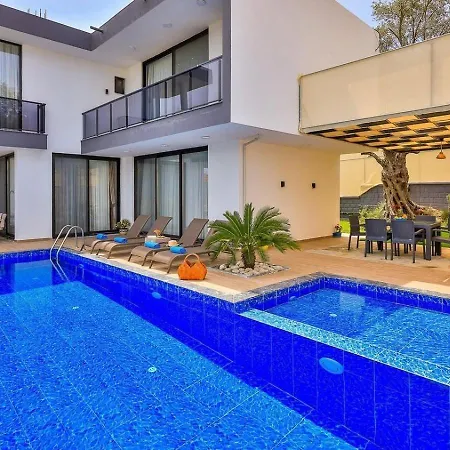 Villa Patara 2 Bedroom Secluded With Private Pool Hot Tub