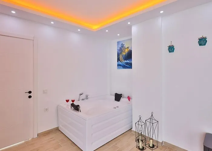 Patara 2 Bedroom Secluded With Private Pool Hot Tub Kalkan